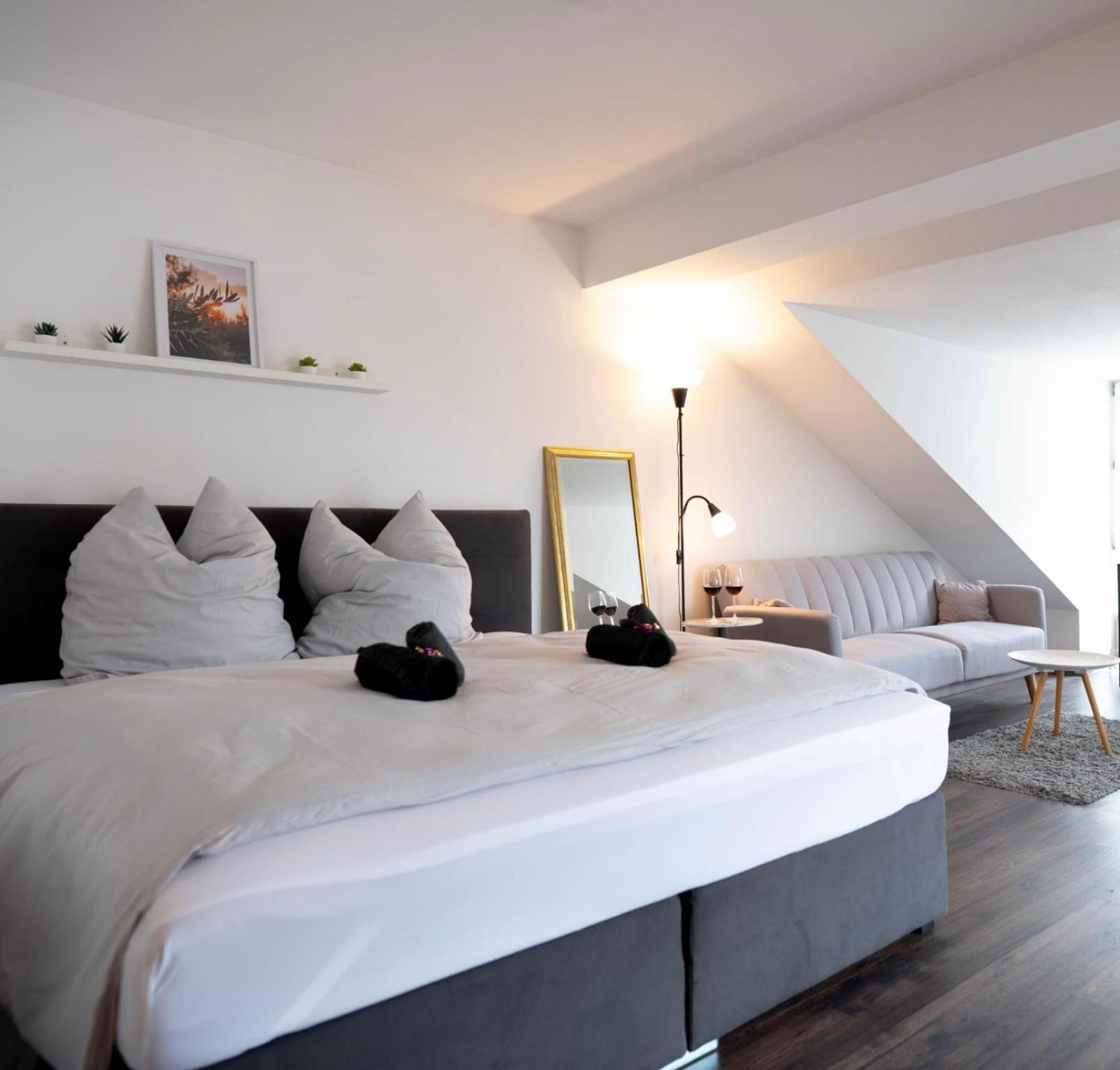 Studio Mit Balkon โคบวร์ก ภายนอก รูปภาพ
