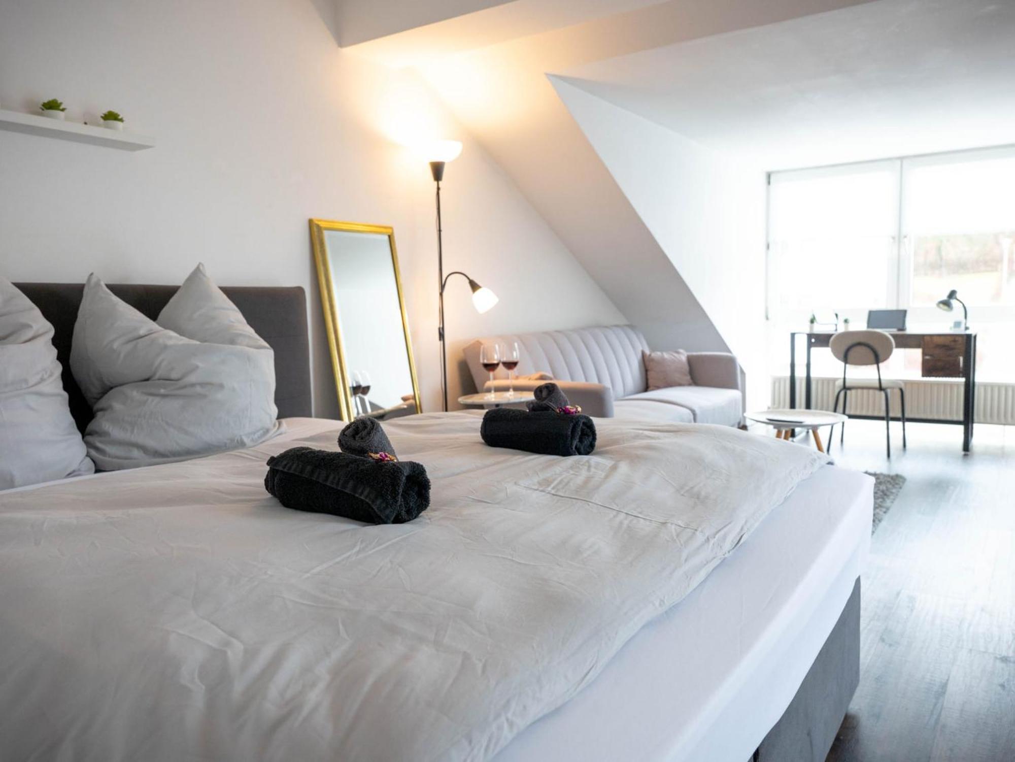 Studio Mit Balkon โคบวร์ก ภายนอก รูปภาพ
